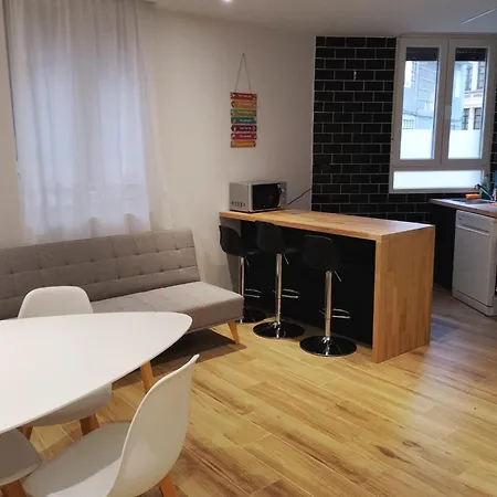 דירה Ayuntamiento, Casco Viejo, Reformado, Completo *